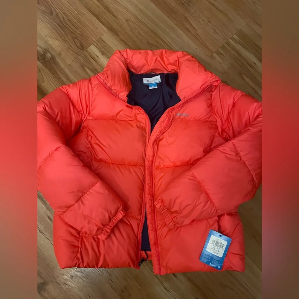 NWT, Columbia Women’s Puffect Winter Jacket, Water repellent, Size XL - Picture 3 of 3